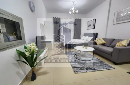 Apartment - 1 Bathroom for rent in Al Jurf 2 - Al Jurf - Ajman Downtown - Ajman