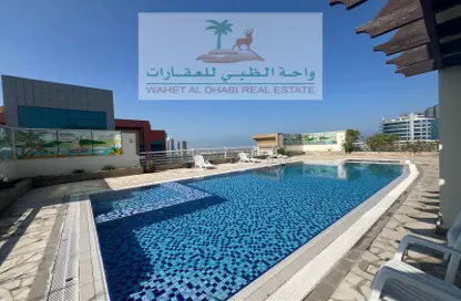 Apartment - 2 Bedrooms - 3 Bathrooms for rent in New Zubaidi Building - Al Majaz 1 - Al Majaz - Sharjah