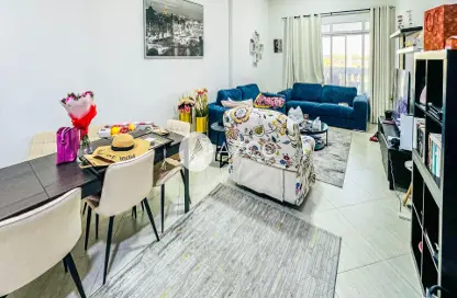 Apartment - 1 Bedroom - 2 Bathrooms for sale in Syann Park 1 - Arjan - Dubai