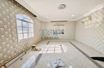 Villa - 3 Bedrooms - 5 Bathrooms for rent in Eidan Al Ridda - Al Towayya - Al Ain