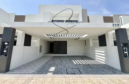 Townhouse - 3 Bedrooms - 4 Bathrooms for rent in Greenviews 2 - EMAAR South - Dubai South (Dubai World Central) - Dubai