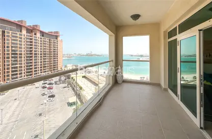 Apartment - 2 Bedrooms - 3 Bathrooms for rent in Al Das - Shoreline Apartments - Palm Jumeirah - Dubai