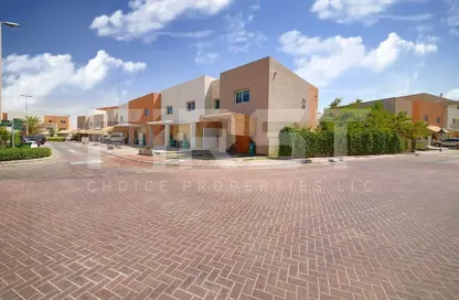 Villa - 2 Bedrooms - 3 Bathrooms for rent in Contemporary Style - Al Reef Villas - Al Reef - Abu Dhabi