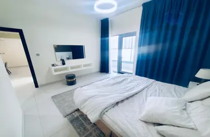 Apartment - 1 Bedroom - 2 Bathrooms for rent in DuWest Residence - Jumeirah Garden City - Al Satwa - Dubai