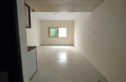 Apartment - 1 Bathroom for rent in Al Butina B - Al Butina - Sharjah