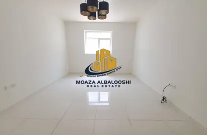 Apartment - 1 Bedroom - 1 Bathroom for rent in AlFalah - Muwaileh Commercial - Sharjah