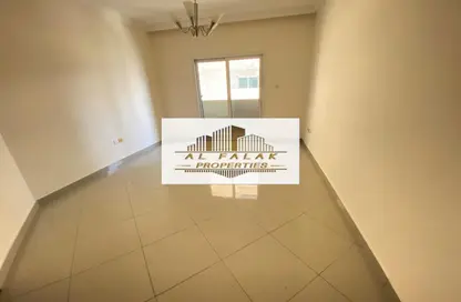 Apartment - 1 Bedroom - 1 Bathroom for rent in Zakhir Tower 2 - Zakhir Towers - Al Taawun - Sharjah