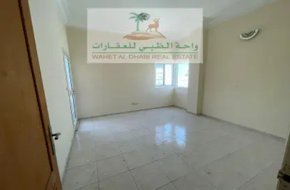 Apartment - 2 Bedrooms - 2 Bathrooms for rent in Qasimia 13 building - Al Nad - Al Qasimia - Sharjah