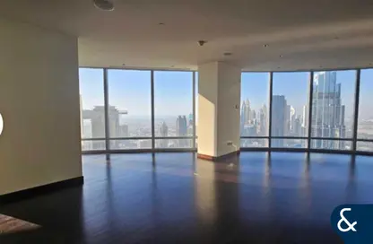 Apartment - 3 Bedrooms - 3 Bathrooms for rent in Burj Khalifa Zone 3 - Burj Khalifa Area - Downtown Dubai - Dubai