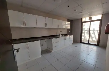 Apartment - 2 Bedrooms - 3 Bathrooms for rent in Al Mowaihat 2 - Al Mowaihat - Ajman