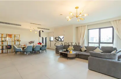 Apartment - 4 Bedrooms - 5 Bathrooms for sale in Lamtara 3 - Madinat Jumeirah Living - Umm Suqeim - Dubai