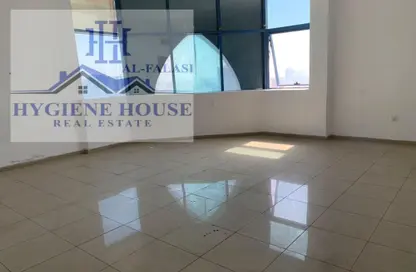 Apartment - 2 Bedrooms - 3 Bathrooms for rent in Ajman Corniche Residences - Ajman Corniche Road - Ajman