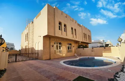 Villa - 3 Bedrooms - 5 Bathrooms for rent in Umm Suqeim 1 Villas - Umm Suqeim 1 - Umm Suqeim - Dubai