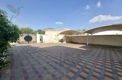 Villa for sale in Gafat Al Nayyar - Zakher - Al Ain