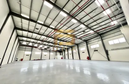 Warehouse - Studio - 2 Bathrooms for rent in Dubai Investment Park 1 (DIP 1) - Dubai Investment Park (DIP) - Dubai