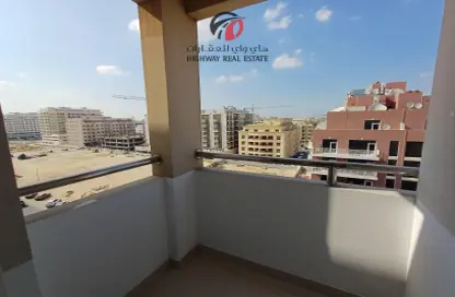 Apartment - 1 Bathroom for rent in R05 - Al Warsan 4 - Al Warsan - Dubai