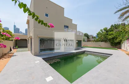 Villa - 5 Bedrooms - 6 Bathrooms for rent in Meadows 2 - Meadows - Dubai