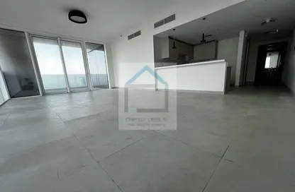 Apartment - 2 Bedrooms - 3 Bathrooms for sale in 1 Residences - Al Kifaf - Bur Dubai - Dubai