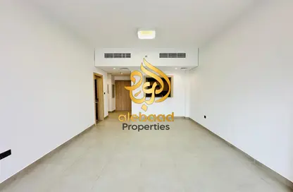 Apartment - 2 Bedrooms - 3 Bathrooms for rent in Al Awadhi Res 2 - Al Satwa - Dubai