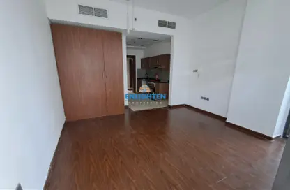 Apartment - 1 Bathroom for rent in National Bonds Residence - Jumeirah Village Circle - Dubai