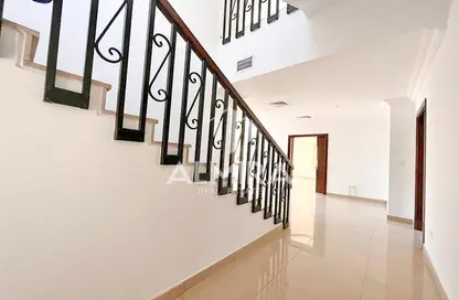 Villa - 4 Bedrooms - 5 Bathrooms for sale in Gardenia - Al Raha Golf Gardens - Abu Dhabi