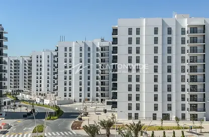 Apartment - 1 Bedroom - 1 Bathroom for sale in Waters Edge - Yas Island - Abu Dhabi