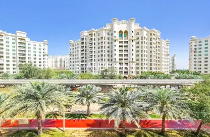 Apartment - 3 Bedrooms - 5 Bathrooms for sale in Golden Mile 8 - Golden Mile - Palm Jumeirah - Dubai