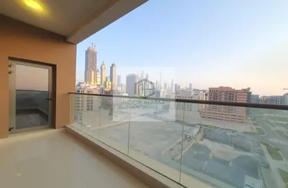 Apartment - 3 Bedrooms - 4 Bathrooms for rent in Jumeirah Garden City - Al Satwa - Dubai