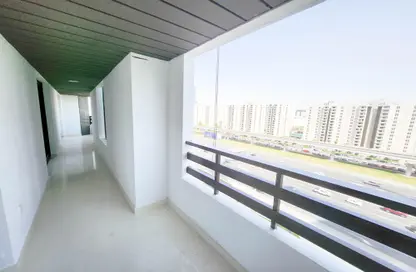 Apartment - 1 Bedroom - 2 Bathrooms for rent in White Swan Building - Sheikh Zayed Road - Dubai