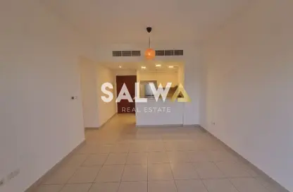 Apartment - 3 Bedrooms - 3 Bathrooms for rent in Zahra Apartments 1A - Zahra Apartments - Town Square - Dubai