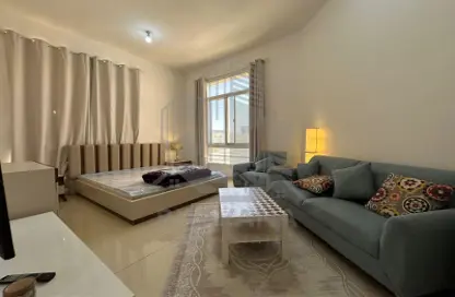 Apartment - 1 Bathroom for rent in Khalifa City A Villas - Khalifa City A - Khalifa City - Abu Dhabi