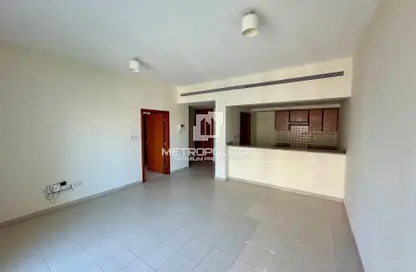 Apartment - 1 Bedroom - 1 Bathroom for rent in Al Dhafra 3 - Al Dhafra - Greens - Dubai