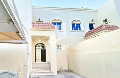 Villa - 4 Bedrooms - 2 Bathrooms for rent in Mohamed Bin Zayed City - Abu Dhabi