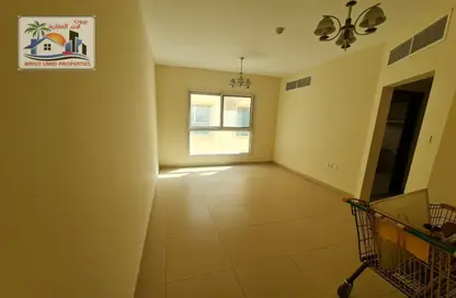 Apartment - 2 Bedrooms - 2 Bathrooms for rent in Fire Station Road - Muwaileh - Sharjah