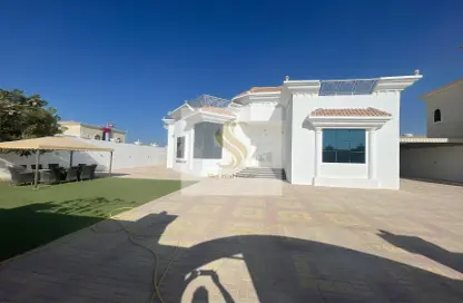 Villa - 3 Bedrooms - 4 Bathrooms for rent in Al Riffa - Ras Al Khaimah