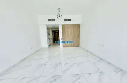 Apartment - 1 Bathroom for rent in Serenity Lakes 5 - Jumeirah Village Circle - Dubai