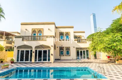 Villa - 5 Bedrooms - 6 Bathrooms for sale in Jumeirah Park Homes - Jumeirah Park - Dubai