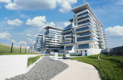 Apartment - 4 Bedrooms - 5 Bathrooms for sale in Mayan 4 - Mayan - Yas Island - Abu Dhabi