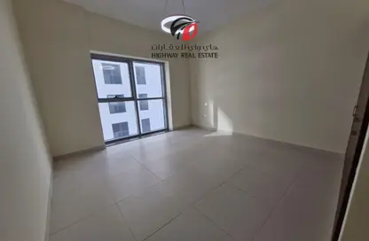 Apartment - 1 Bedroom - 2 Bathrooms for rent in Jumeirah Garden City - Al Satwa - Dubai