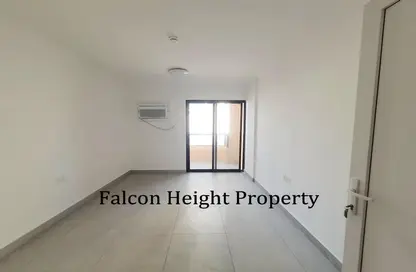 Apartment - 2 Bedrooms - 2 Bathrooms for rent in Dar Al Majaz - Jamal Abdul Nasser Street - Al Majaz - Sharjah