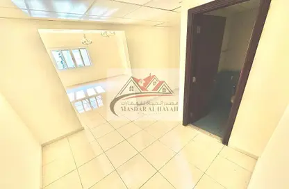 Apartment - 1 Bedroom - 2 Bathrooms for rent in Muwaileh 29 Building - Muwaileh - Sharjah