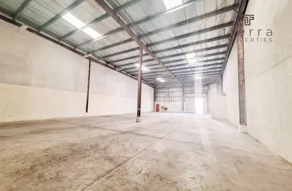 Warehouse - Studio for rent in Ras Al Khor Industrial - Ras Al Khor - Dubai