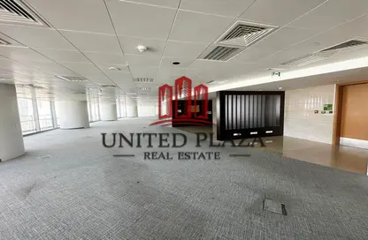 Office Space - Studio - 2 Bathrooms for rent in Landmark Tower - Corniche Road - Abu Dhabi