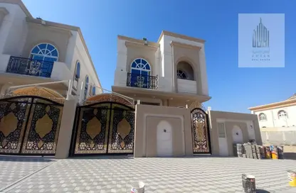 Villa - 5 Bedrooms - 7 Bathrooms for sale in Al Mowaihat 2 - Al Mowaihat - Ajman