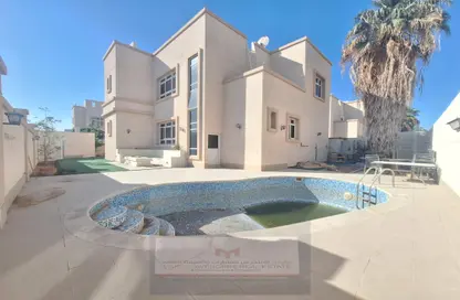 Villa - 4 Bedrooms - 5 Bathrooms for rent in Mohamed Bin Zayed Centre - Mohamed Bin Zayed City - Abu Dhabi