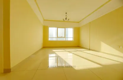 Apartment - 1 Bedroom - 2 Bathrooms for rent in Beach Tower 1 - Al Khan Lagoon - Al Khan - Sharjah