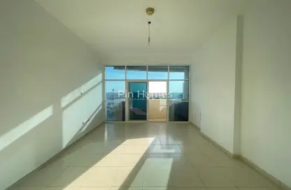 Apartment - 1 Bathroom for rent in Royal Residence 1 - Royal Residence - Dubai Sports City - Dubai