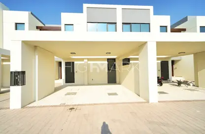 Villa - 3 Bedrooms - 4 Bathrooms for rent in Shams Townhouses - Town Square - Dubai