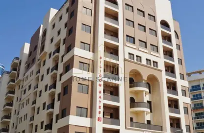 Apartment - 3 Bedrooms - 3 Bathrooms for rent in Silicon Gates 3 - Silicon Gates - Dubai Silicon Oasis - Dubai