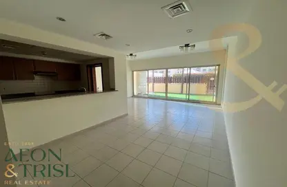 Apartment - 2 Bedrooms - 2 Bathrooms for rent in Al Thayyal 3 - Al Thayyal - Greens - Dubai